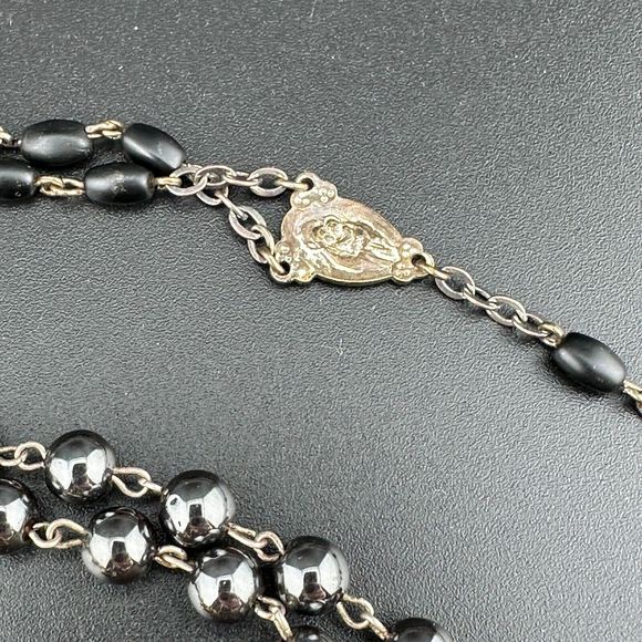 Lot Mix Christian Religious Catholic Faith Rosary Pins Jewelry Vintage to Now - Picture 11 of 12